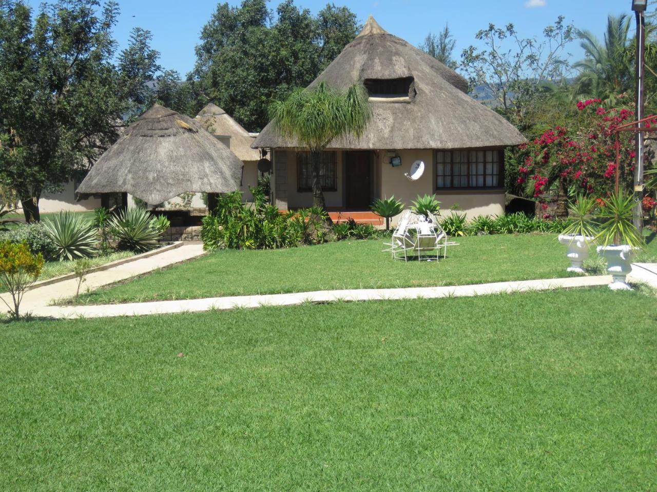 Dwaleni Farm Lodge Matsapha Экстерьер фото